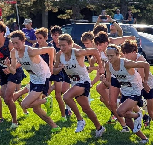 Men’s Cross Country at Region
PHOTO CREDIT: Skyline Cross Country / provided by Jonah Fearnley